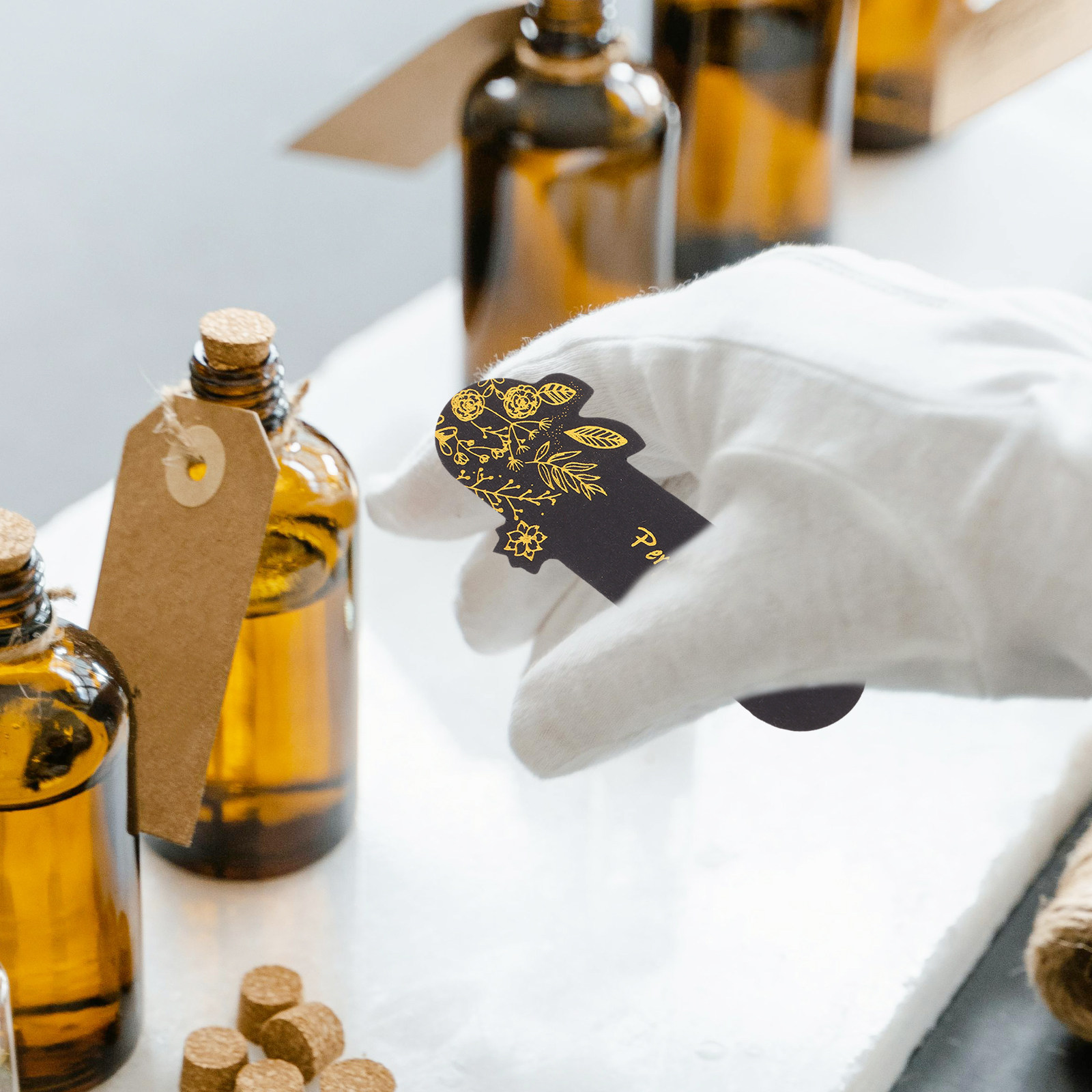 100 sztuk czarnych papierowych – Perfume Fragrance Test recenzja i cena